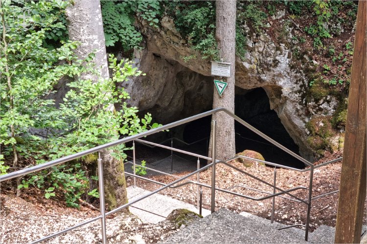 Daniela Joss - Kolbinger Höhle
